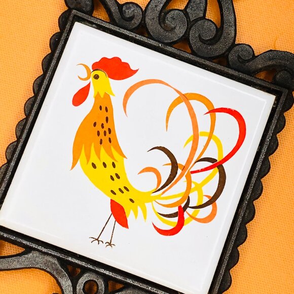 Midcentury Rooster Cast Iron Ceramic Tile Trivet Vintage Country Kitchen Decor - Picture 3 of 12